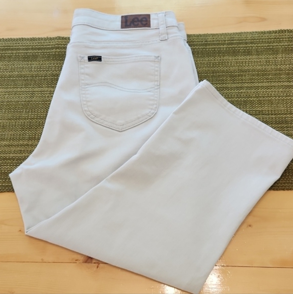 Lee Ladies Denim Jeans Light Wash Sz 18